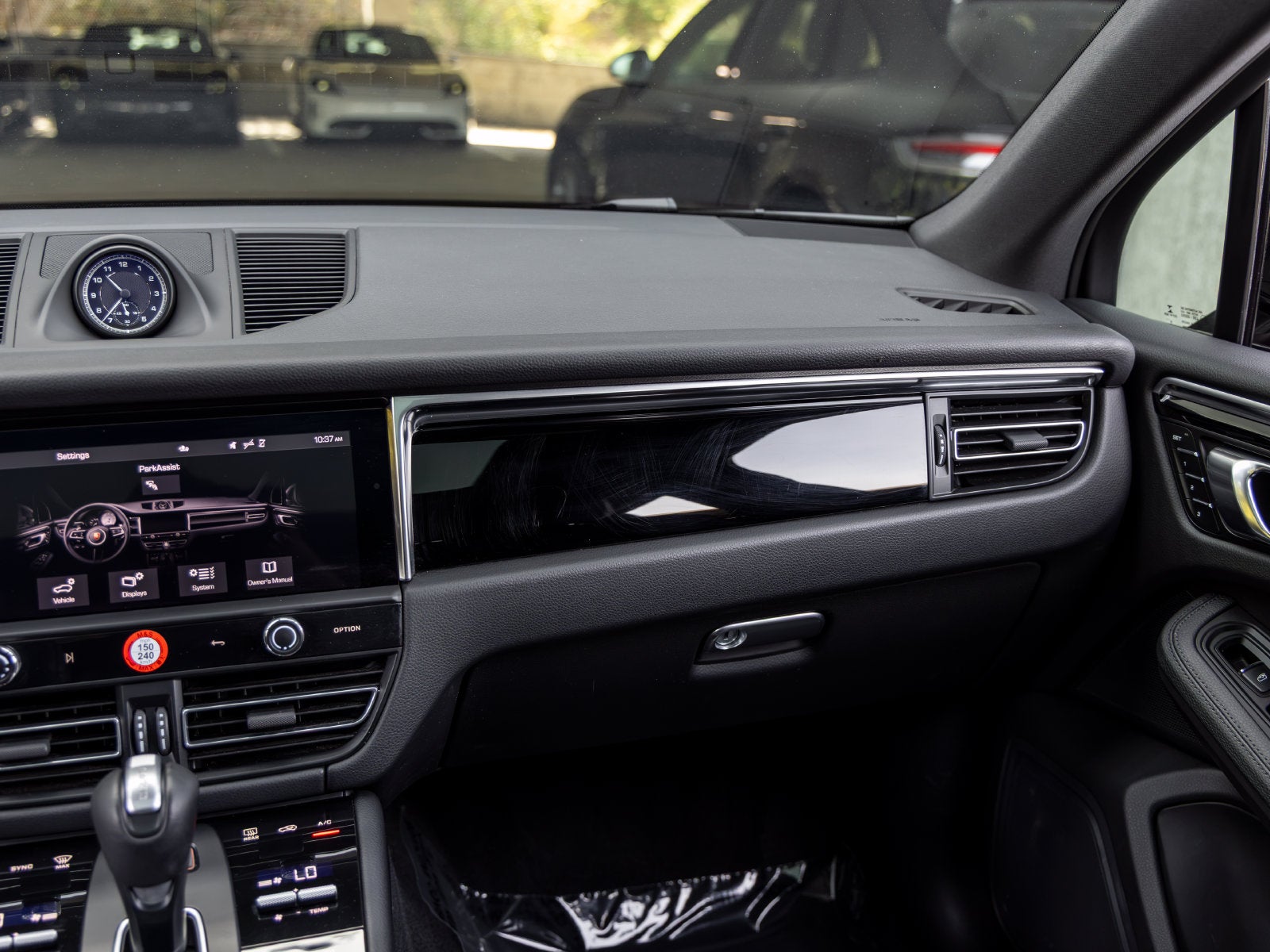 2023 Porsche Macan Macan