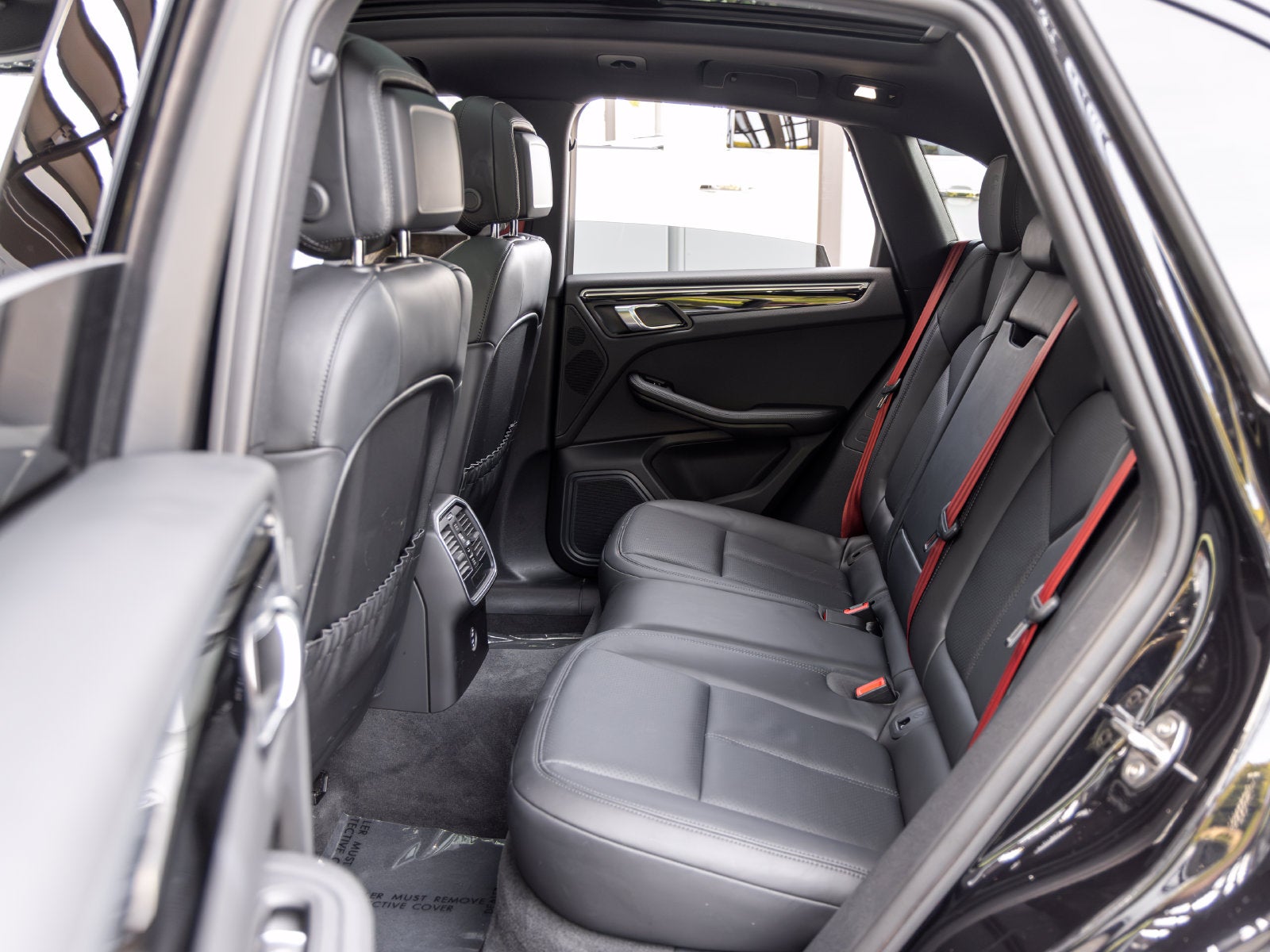 2023 Porsche Macan Macan