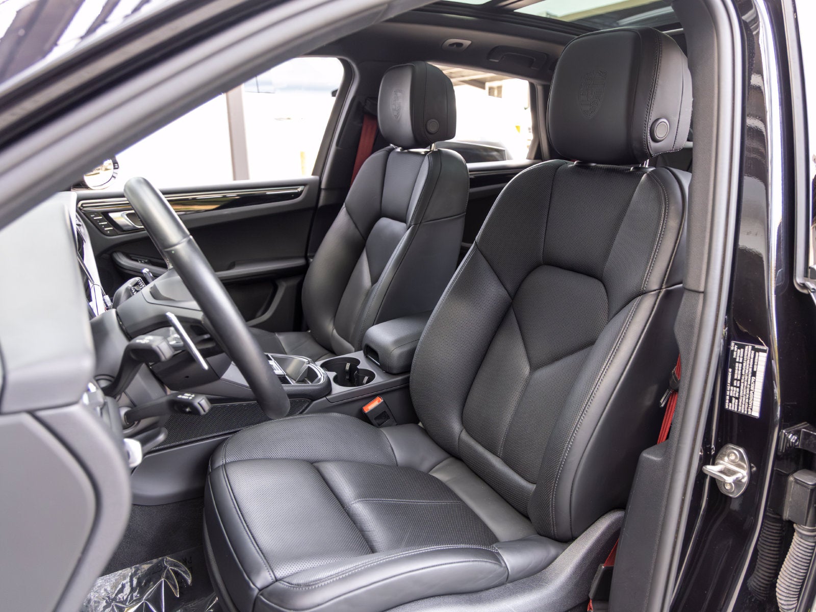 2023 Porsche Macan Macan