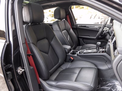 2023 Porsche Macan Macan