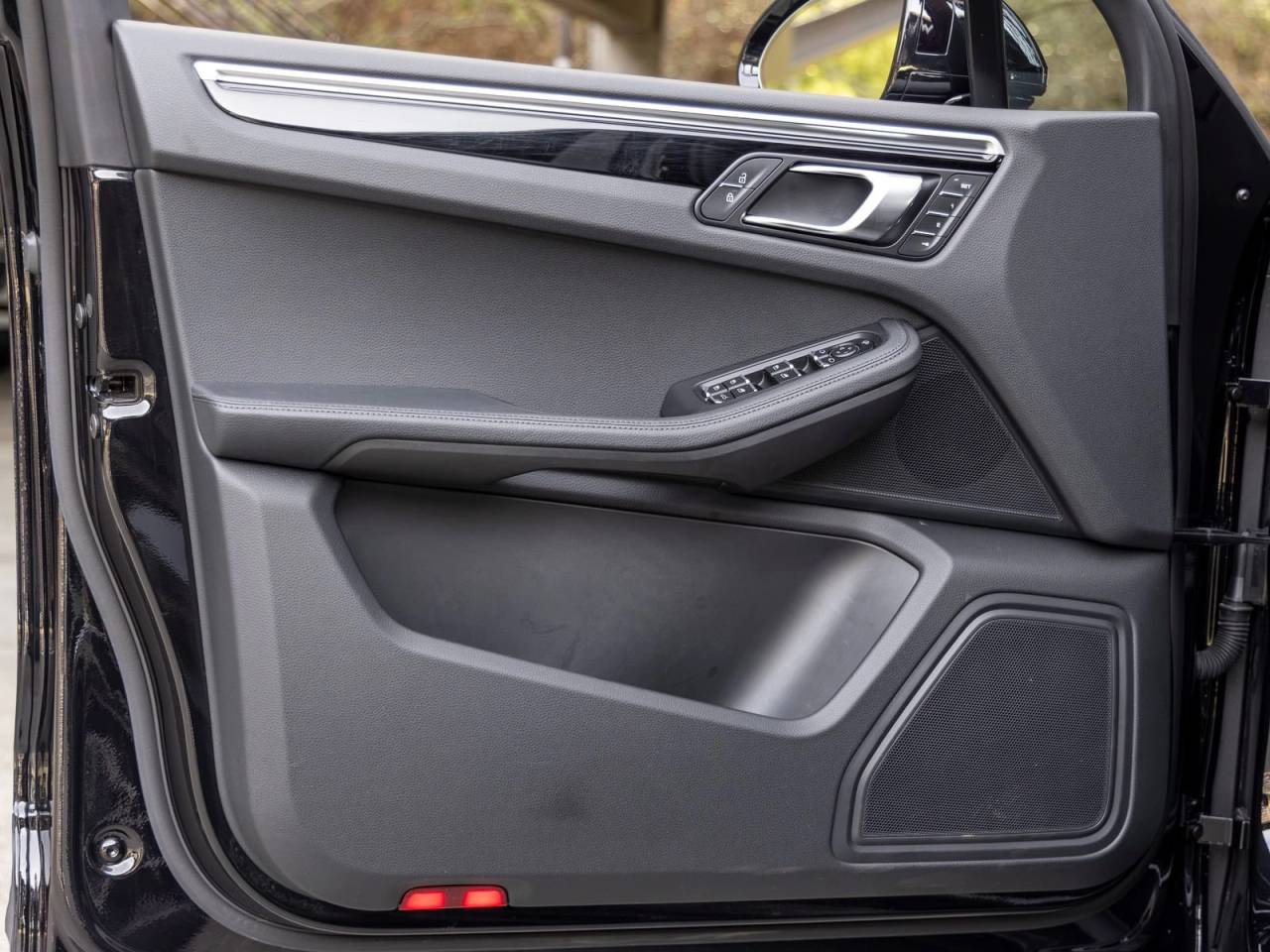 2023 Porsche Macan Macan