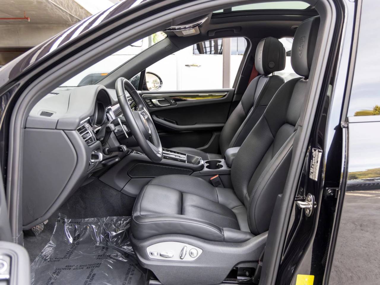 2023 Porsche Macan Macan