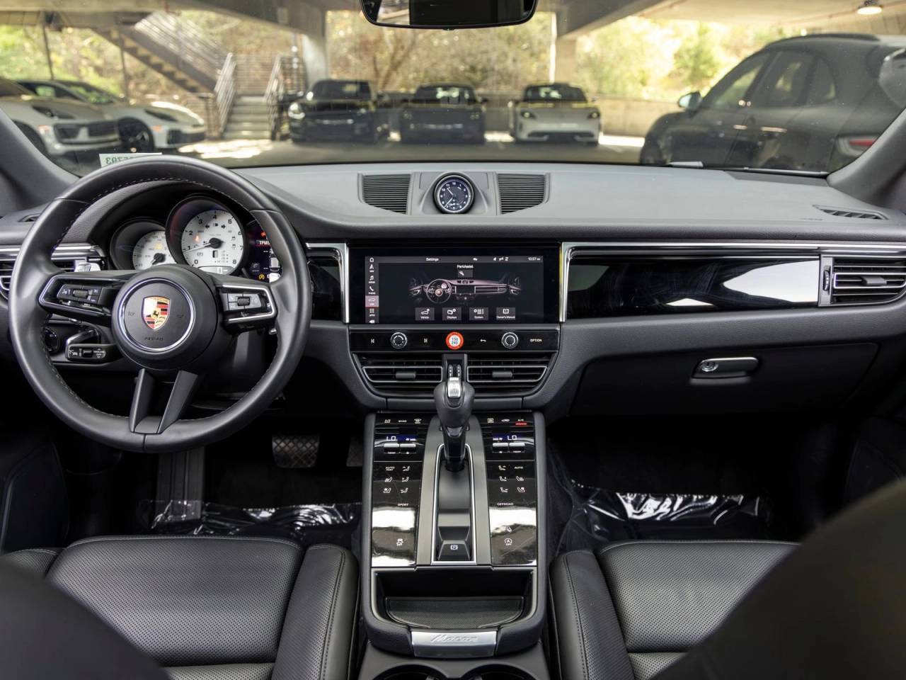 2023 Porsche Macan Macan