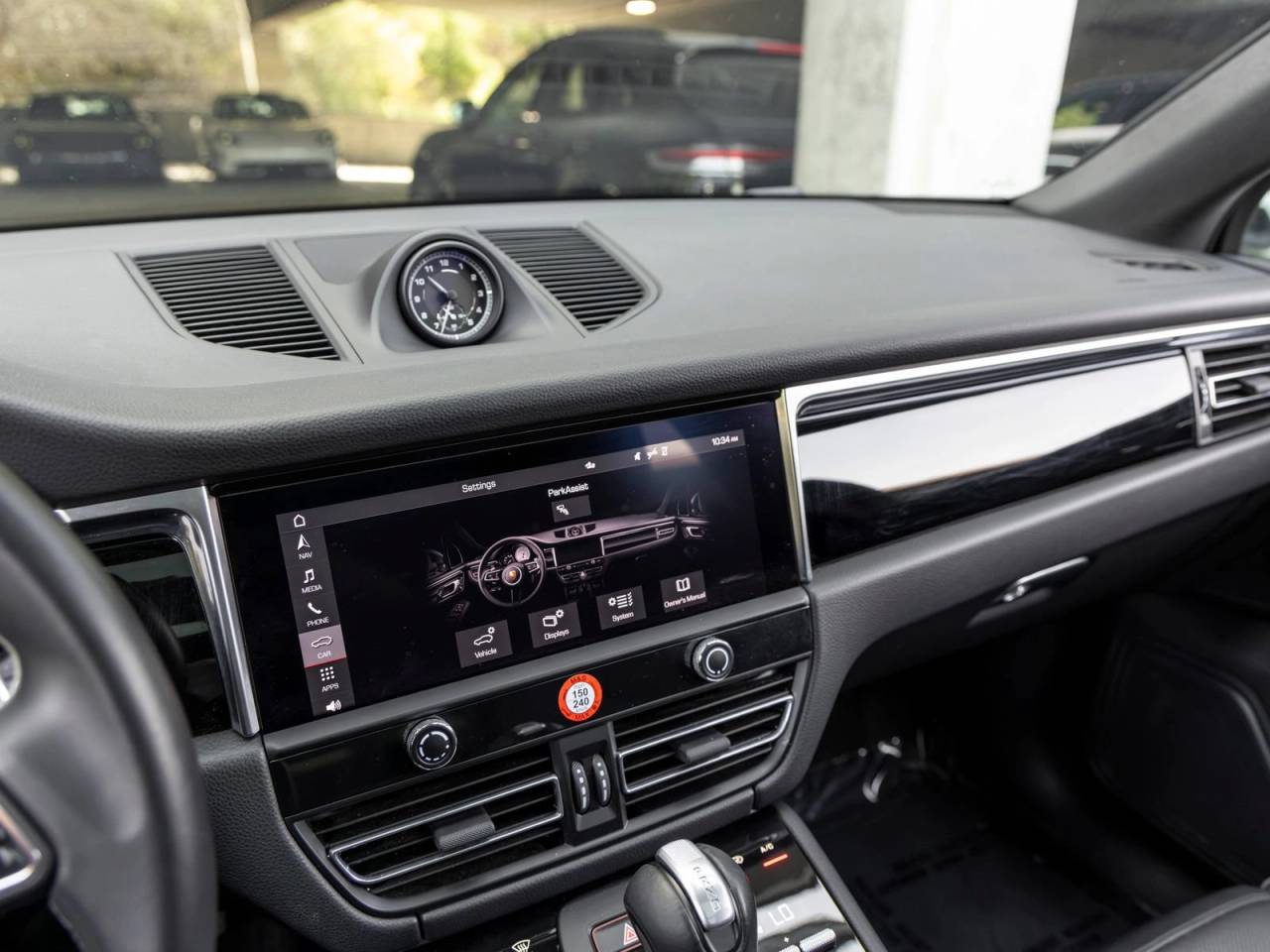 2023 Porsche Macan Macan