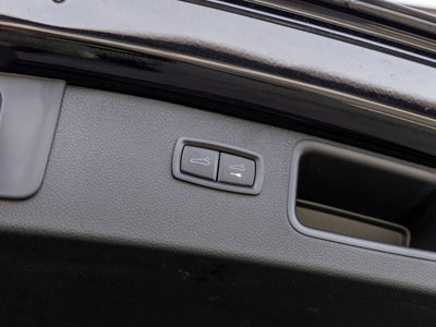 2023 Porsche Macan Macan