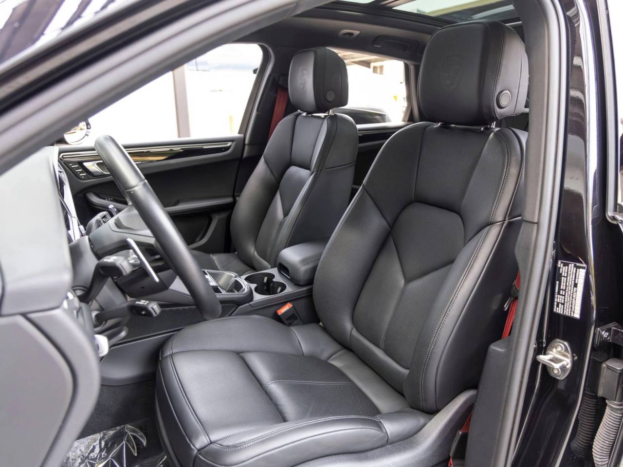2023 Porsche Macan Macan