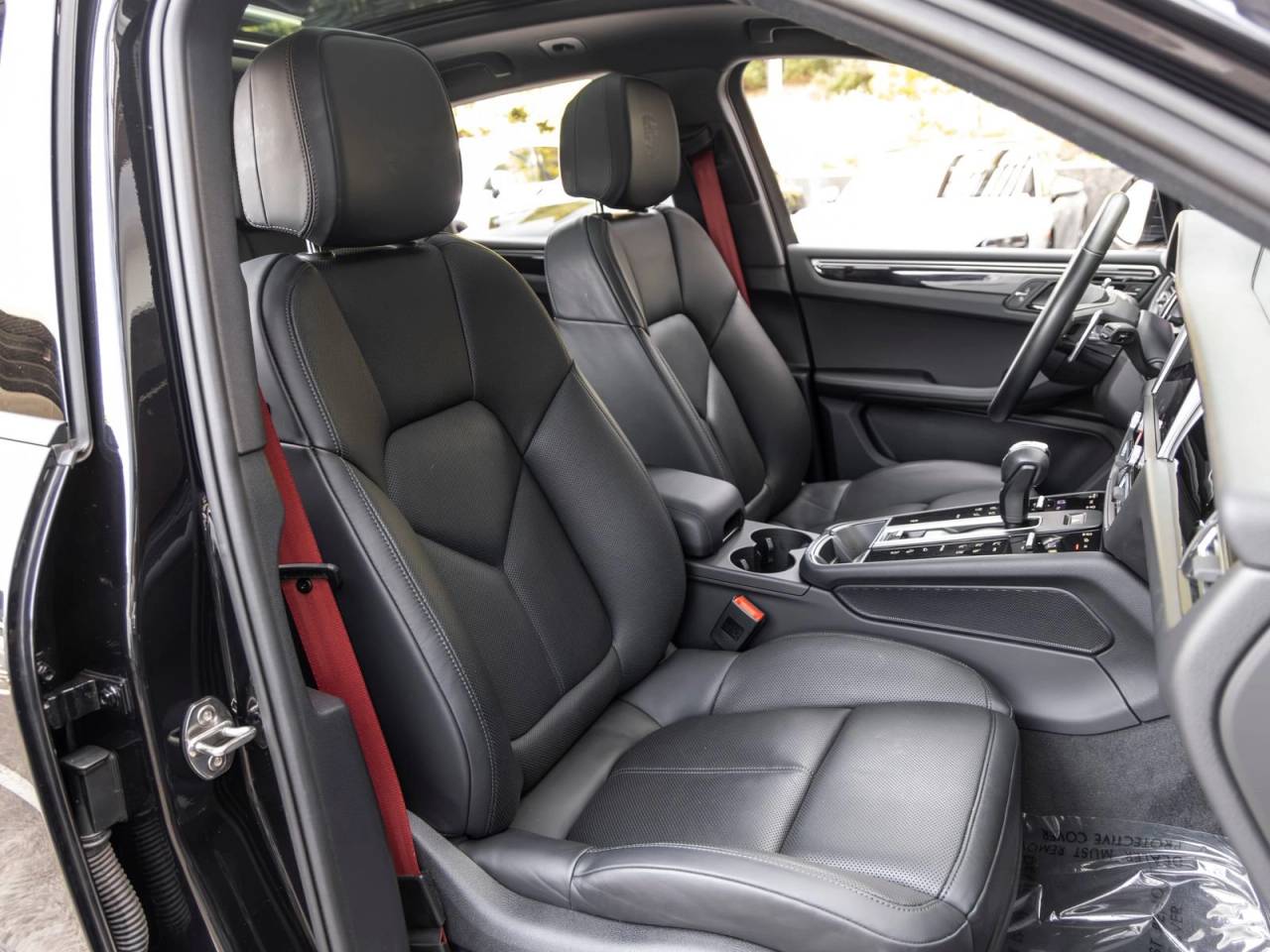 2023 Porsche Macan Macan