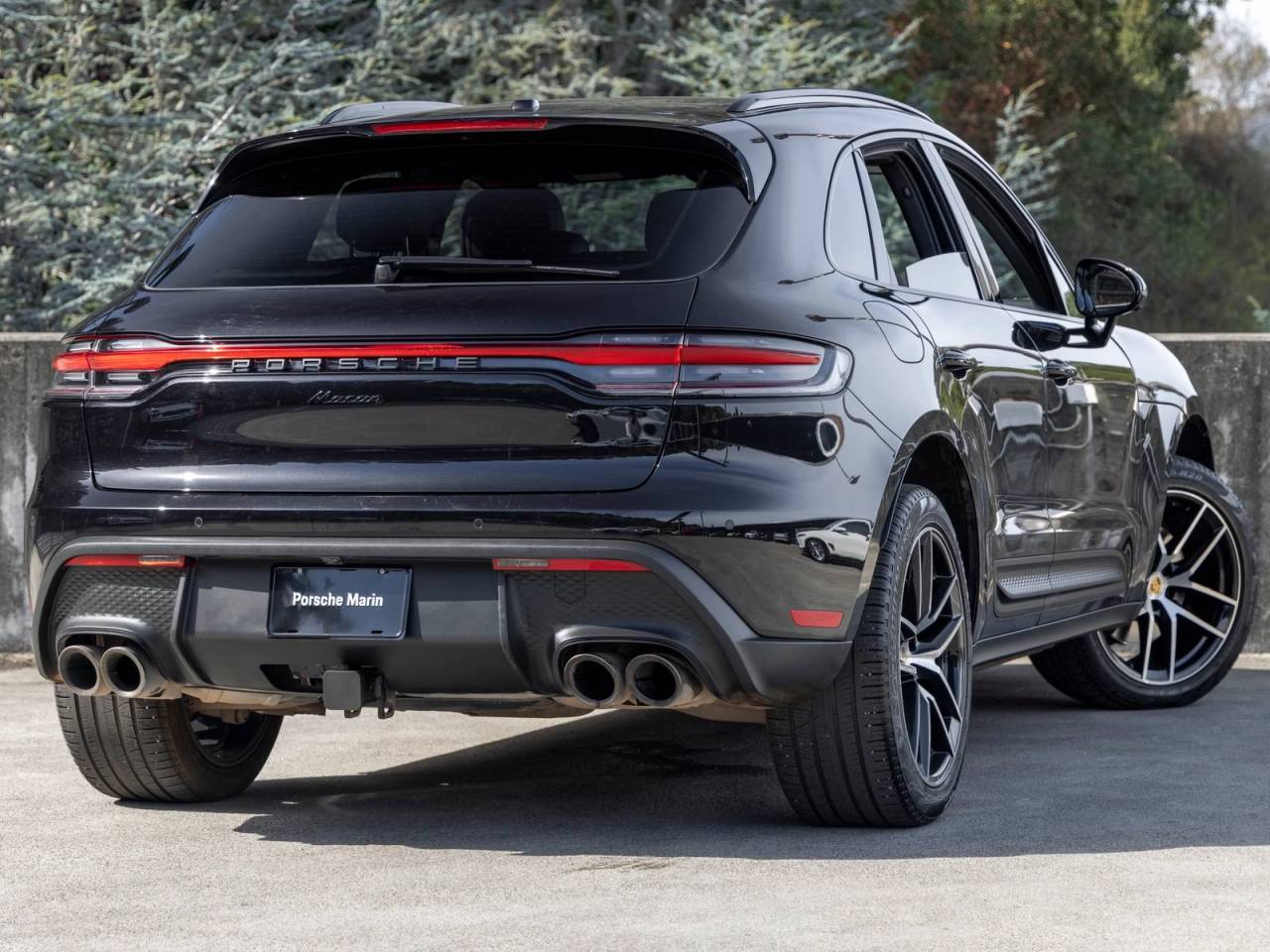 2023 Porsche Macan Macan