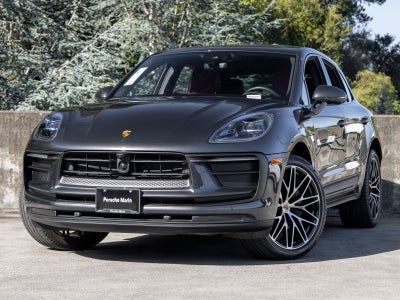 2023 Porsche Macan Base