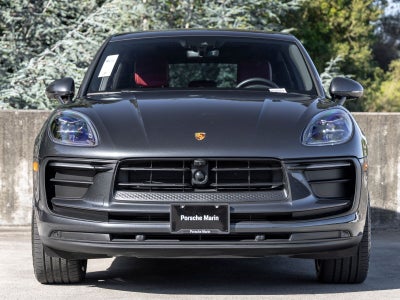 2023 Porsche Macan Base