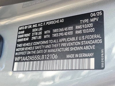 2025 Porsche Macan Base