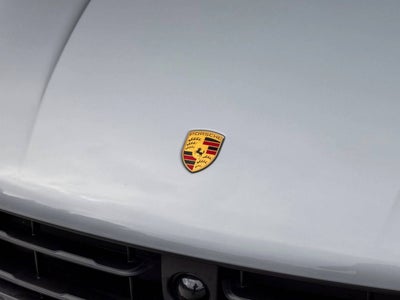 2026 Porsche Macan Macan