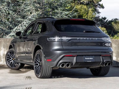 2026 Porsche Macan Base
