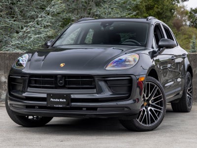 2026 Porsche Macan Base