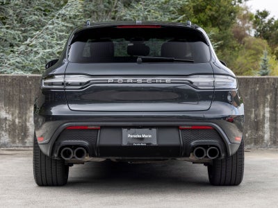 2026 Porsche Macan Base