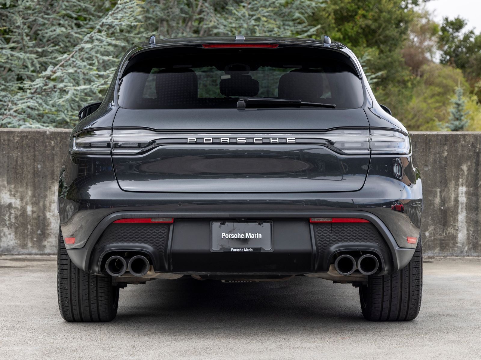 2026 Porsche Macan Base