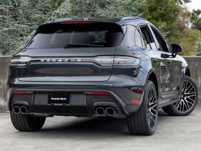 2026 Porsche Macan Base