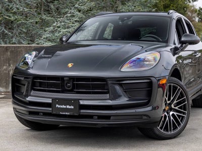 2026 Porsche Macan Base