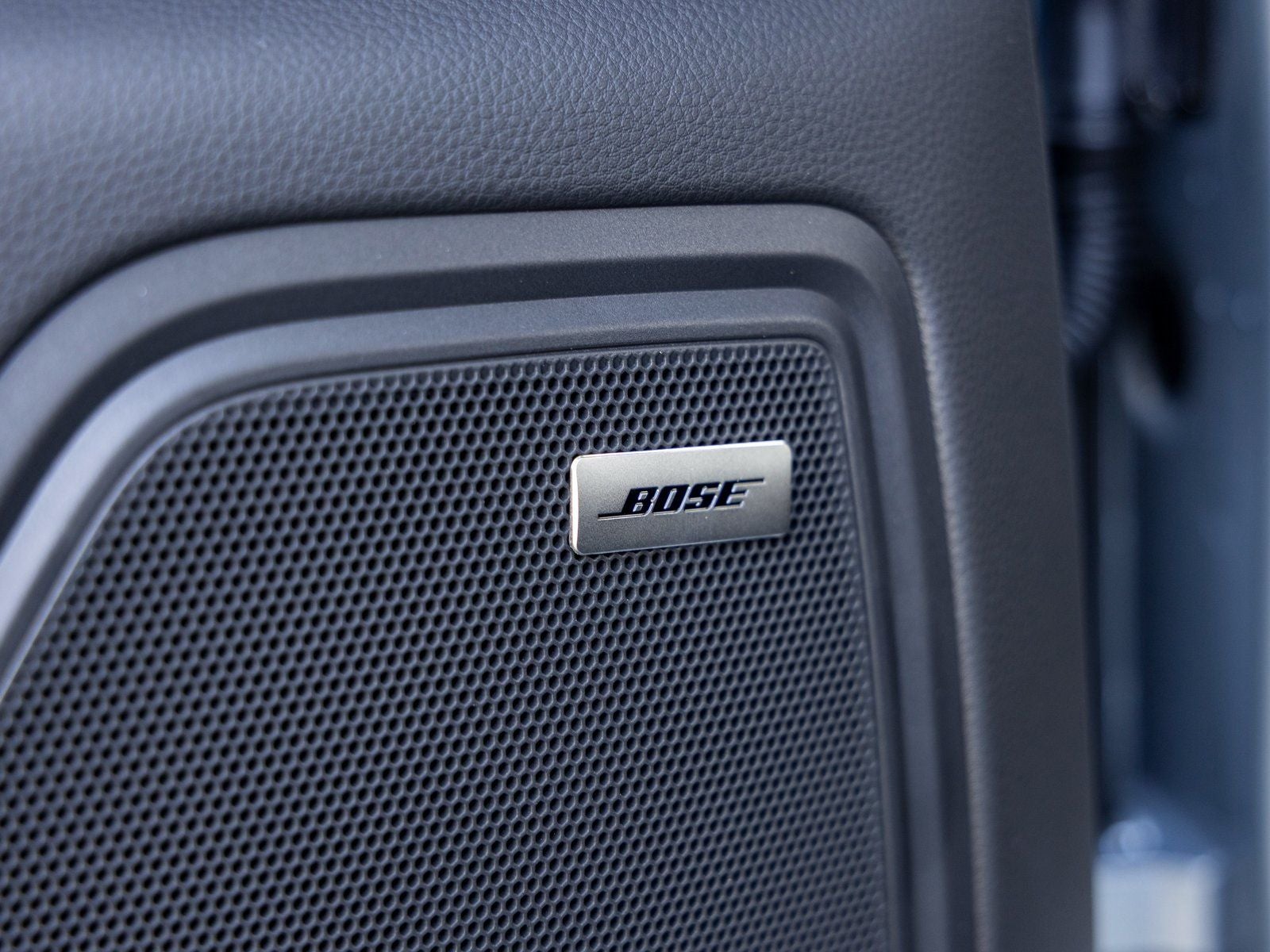 2026 Porsche Macan Macan T