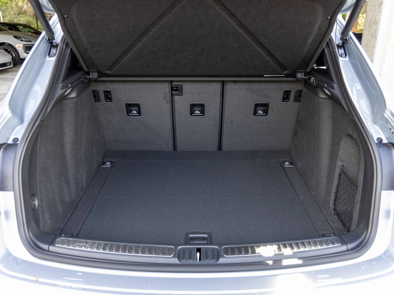 2026 Porsche Macan Macan T