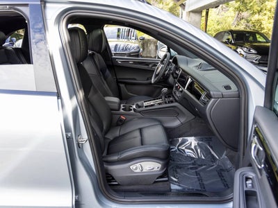 2026 Porsche Macan Macan T