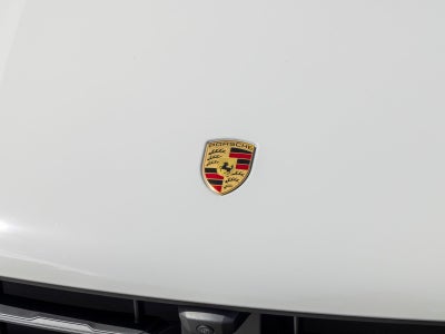 2026 Porsche Macan Base