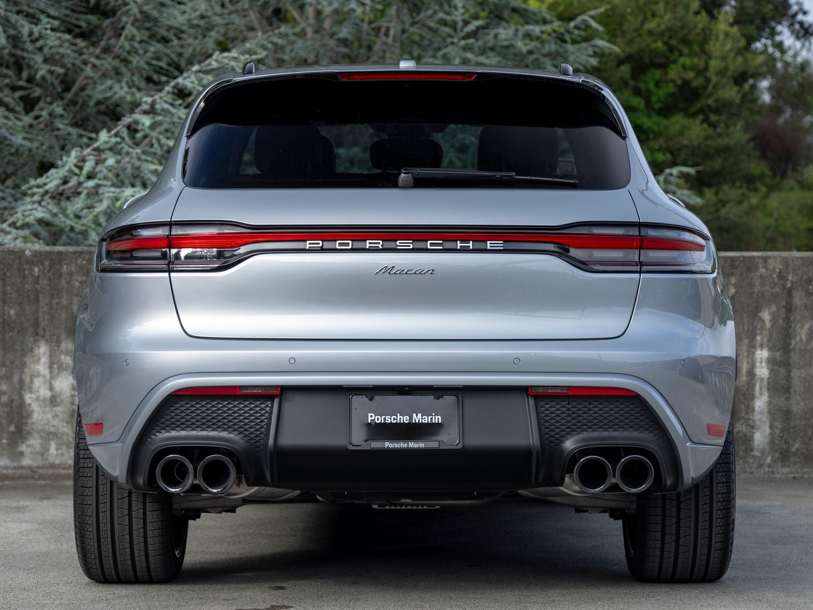 2026 Porsche Macan Base