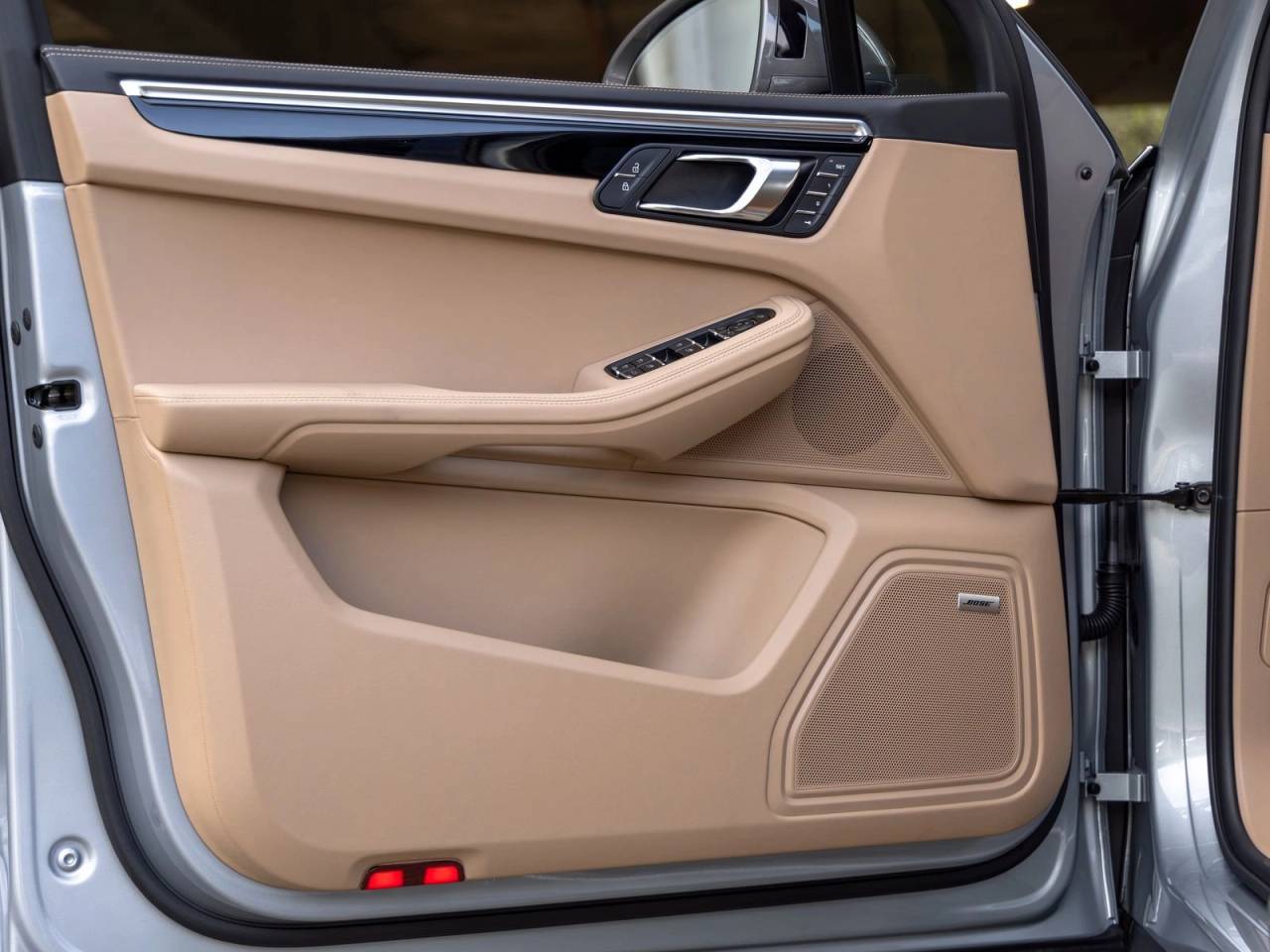 2026 Porsche Macan Macan T