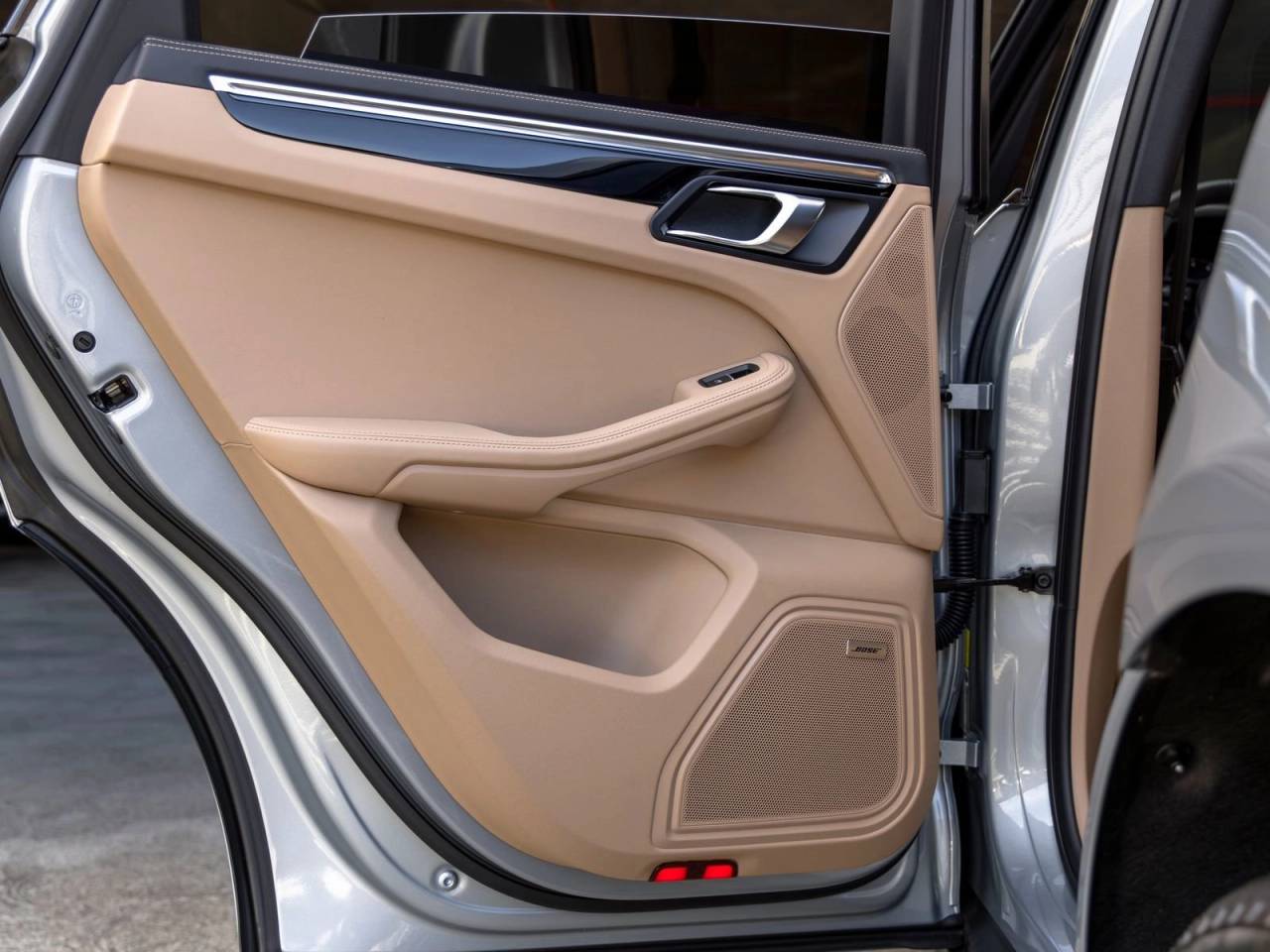 2026 Porsche Macan Macan T