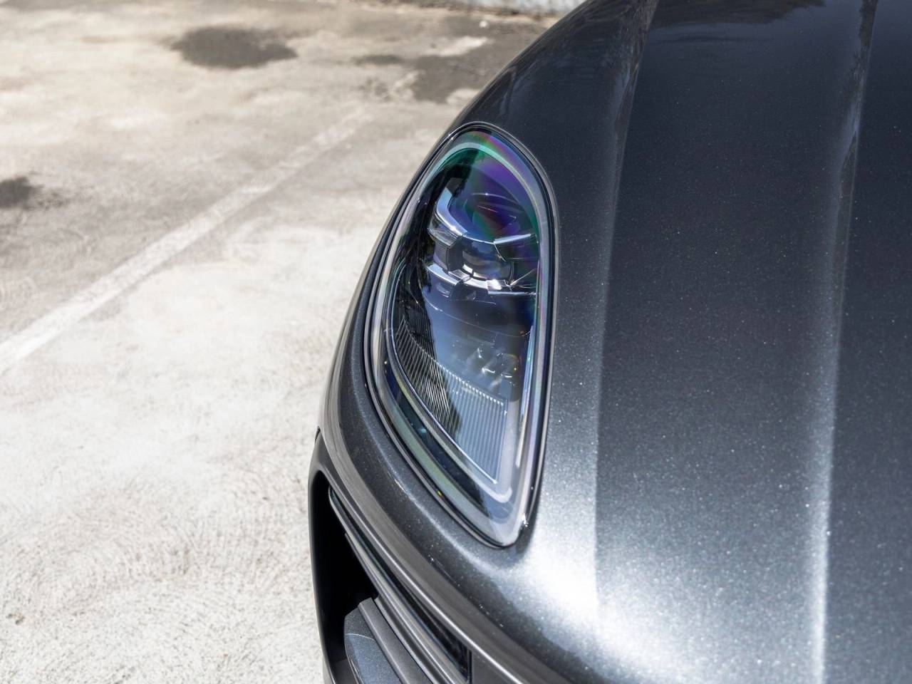 2026 Porsche Macan Base