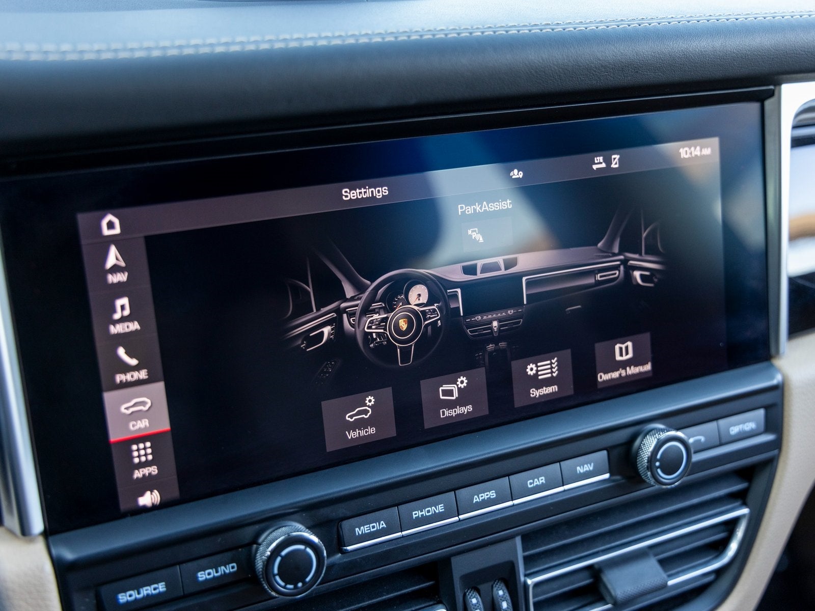 2021 Porsche Macan Macan