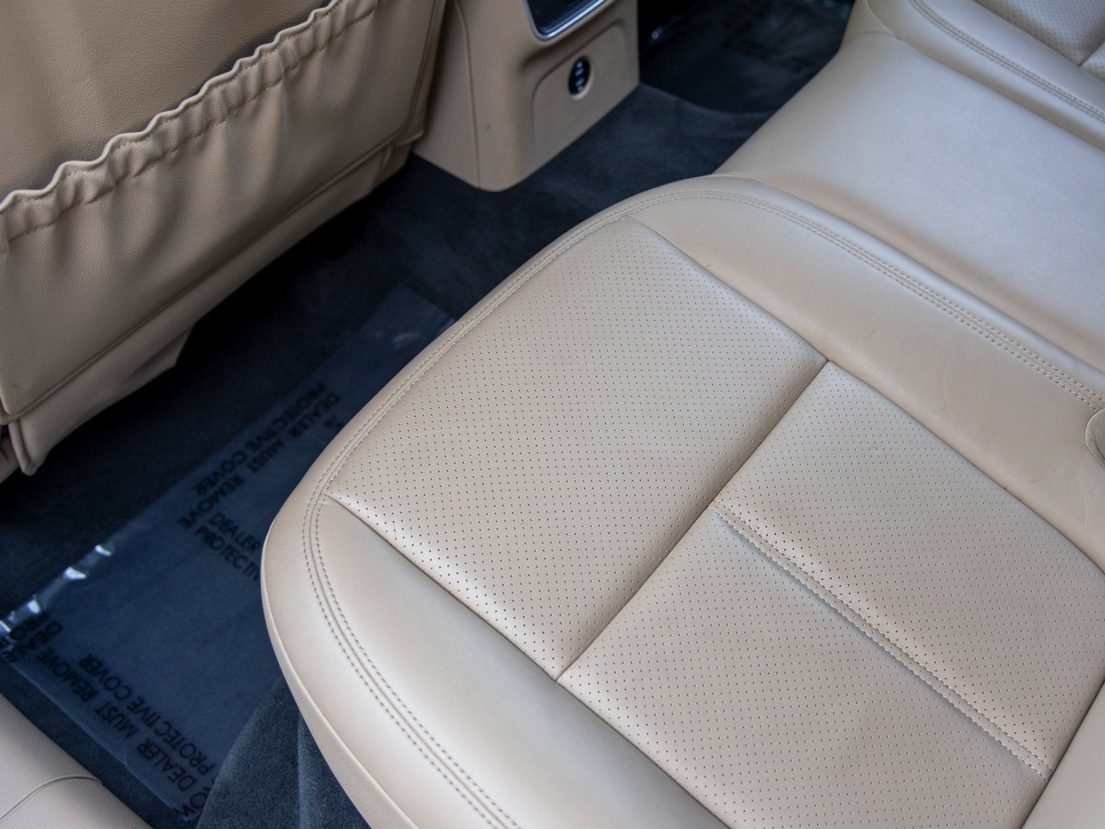 2021 Porsche Macan Macan