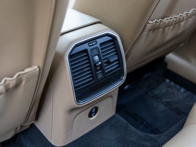 2021 Porsche Macan Macan