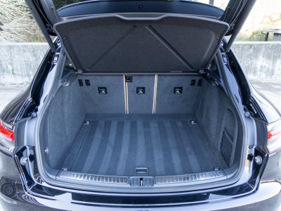 2021 Porsche Macan Macan