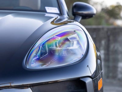 2021 Porsche Macan Macan