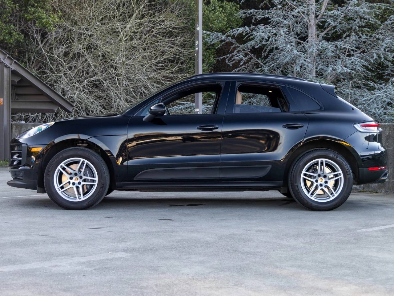 2021 Porsche Macan Macan