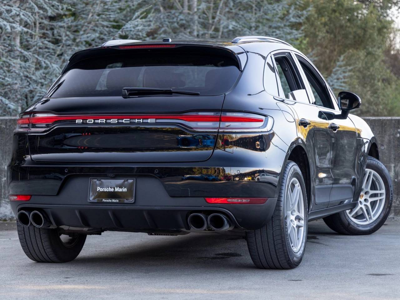 2021 Porsche Macan Macan