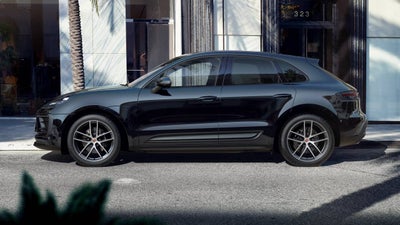 2022 Porsche Macan Macan