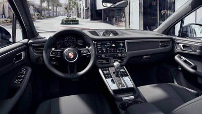2022 Porsche Macan Macan