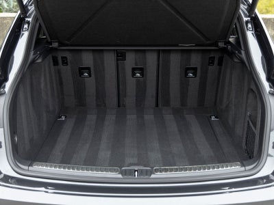2022 Porsche Macan Base