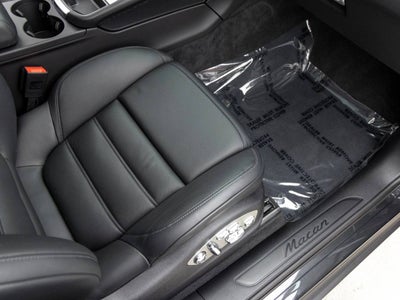 2022 Porsche Macan Base