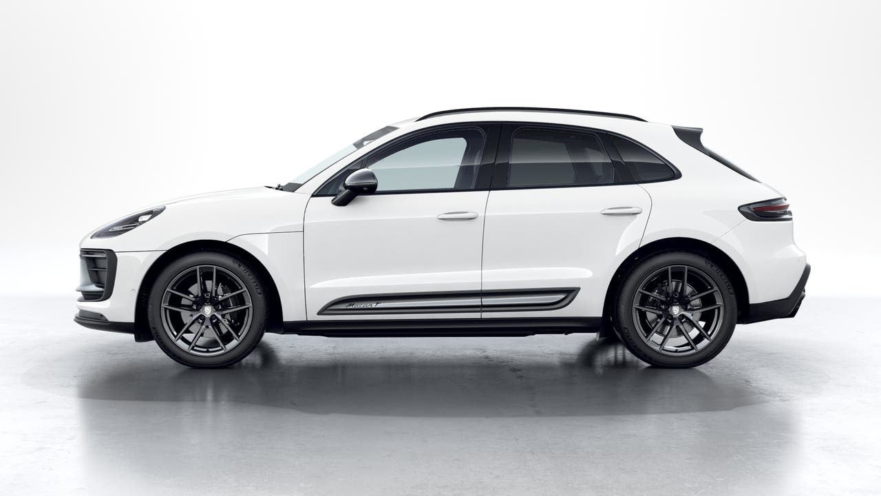 2023 Porsche Macan Macan T