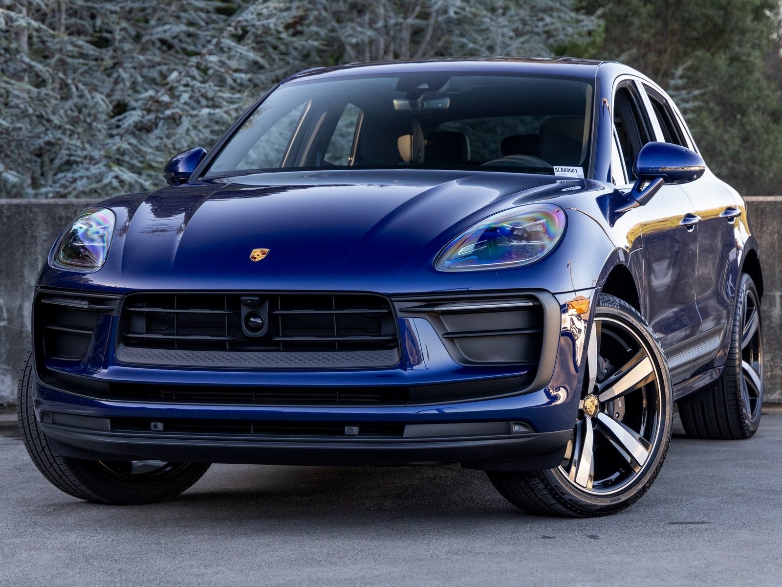 2025 Porsche Macan Base