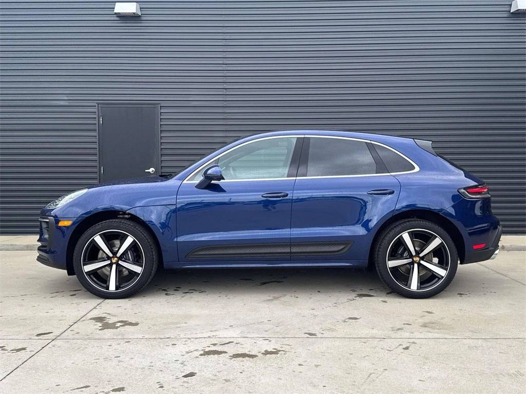 2025 Porsche Macan Macan