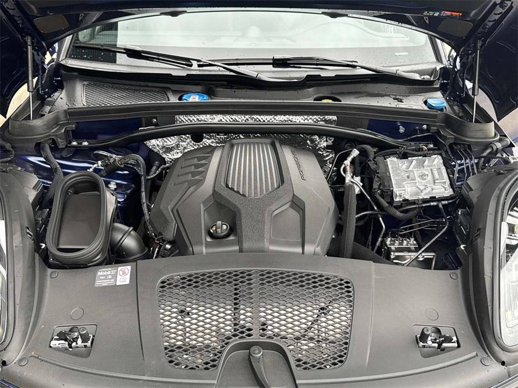 2025 Porsche Macan Macan