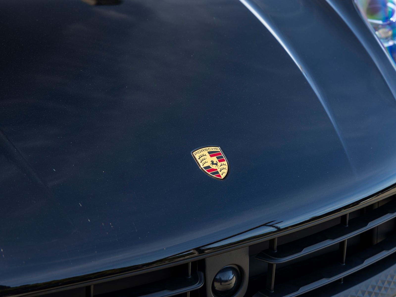 2025 Porsche Macan Macan T