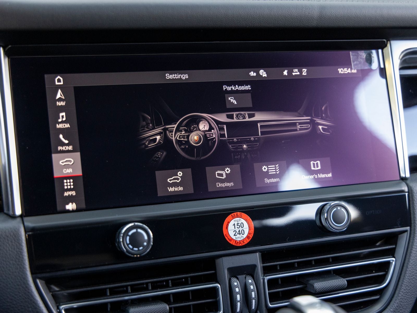 2025 Porsche Macan Macan T