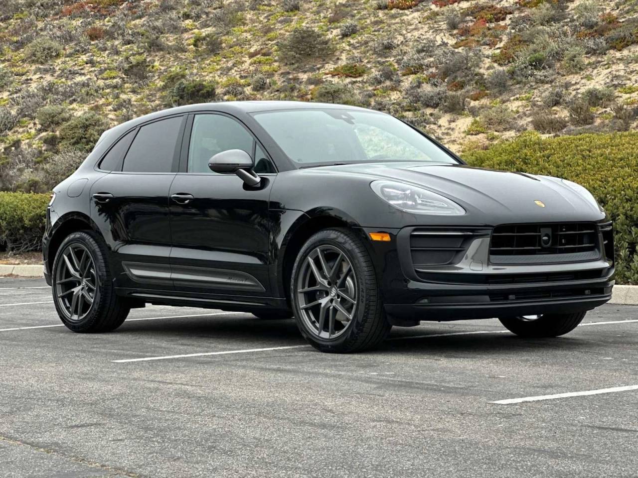 2025 Porsche Macan Macan T