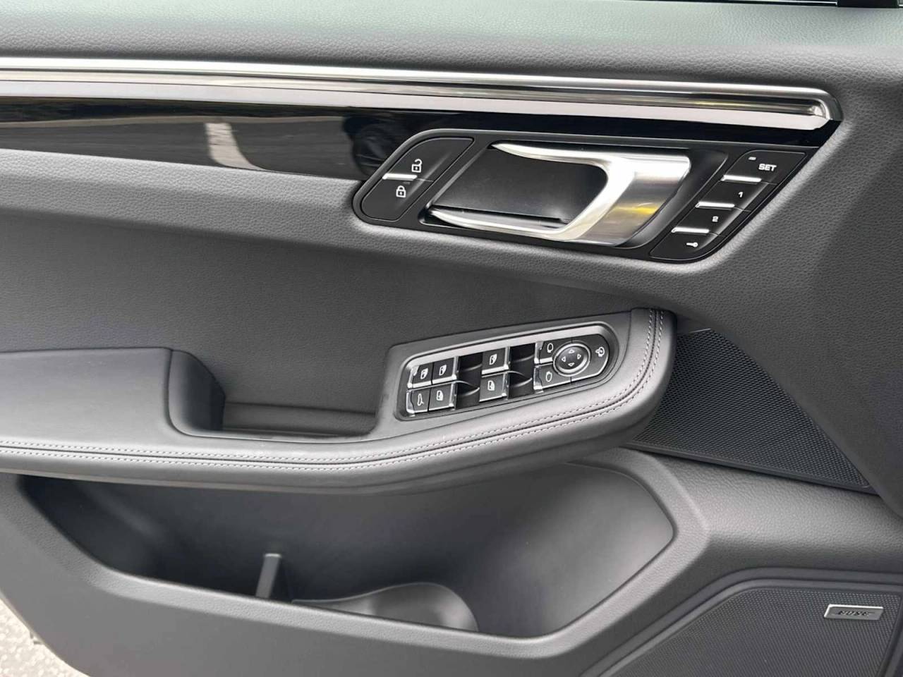 2025 Porsche Macan Macan T