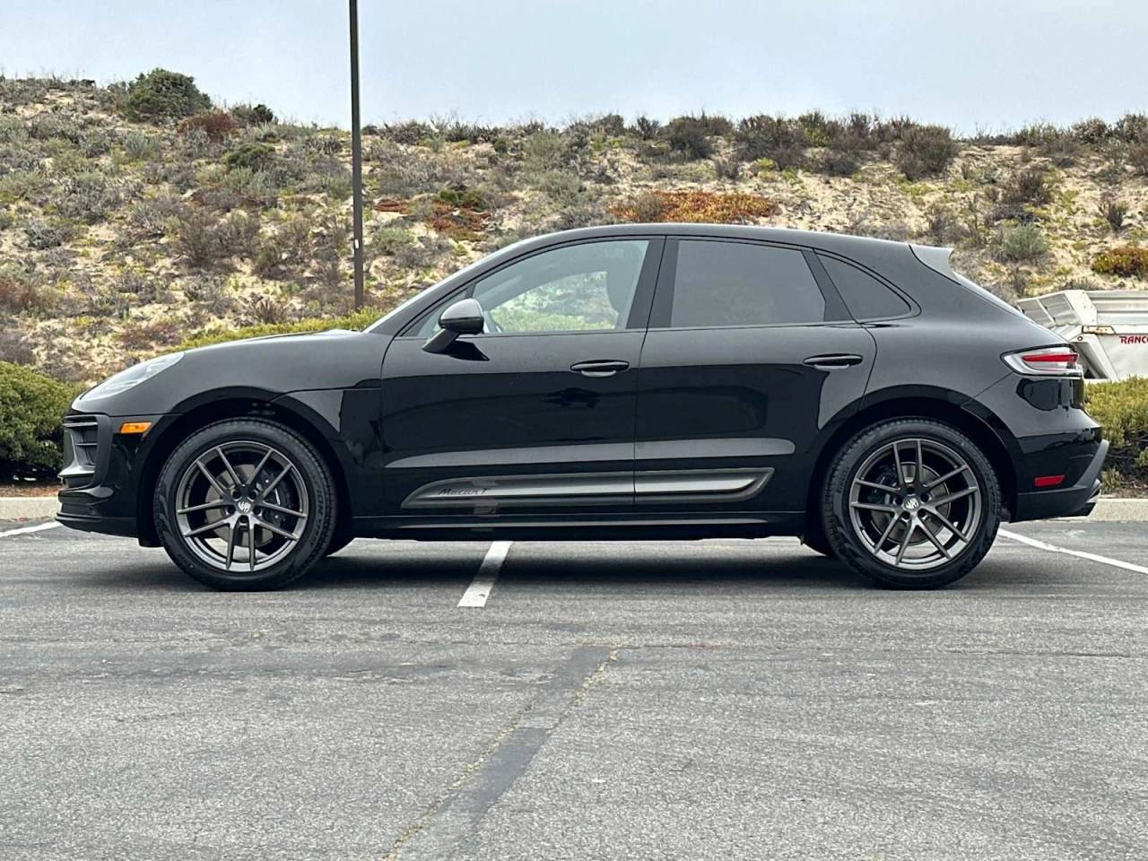 2025 Porsche Macan Macan T